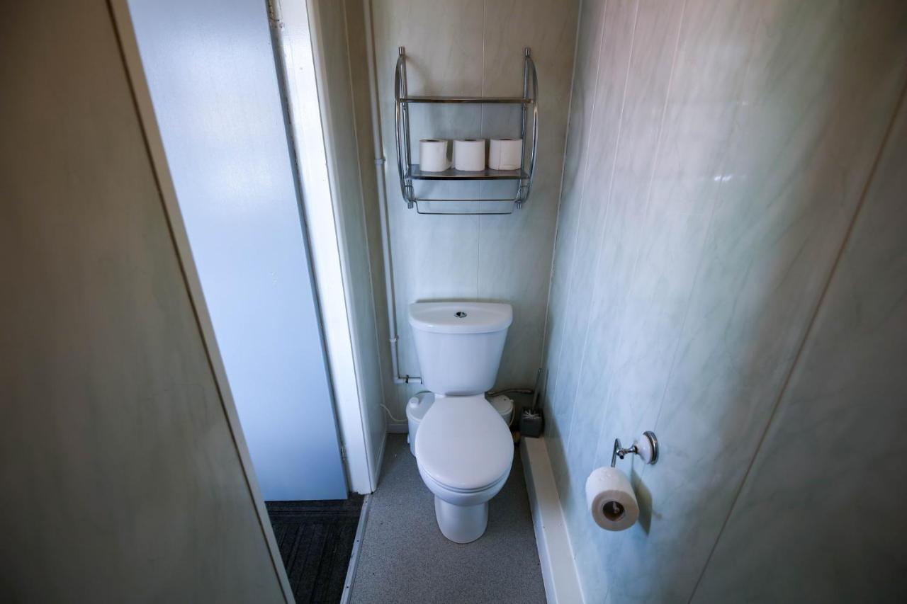 St Hilda Guesthouse Ливърпул Екстериор снимка