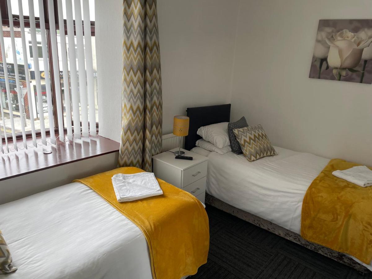 St Hilda Guesthouse Ливърпул Екстериор снимка